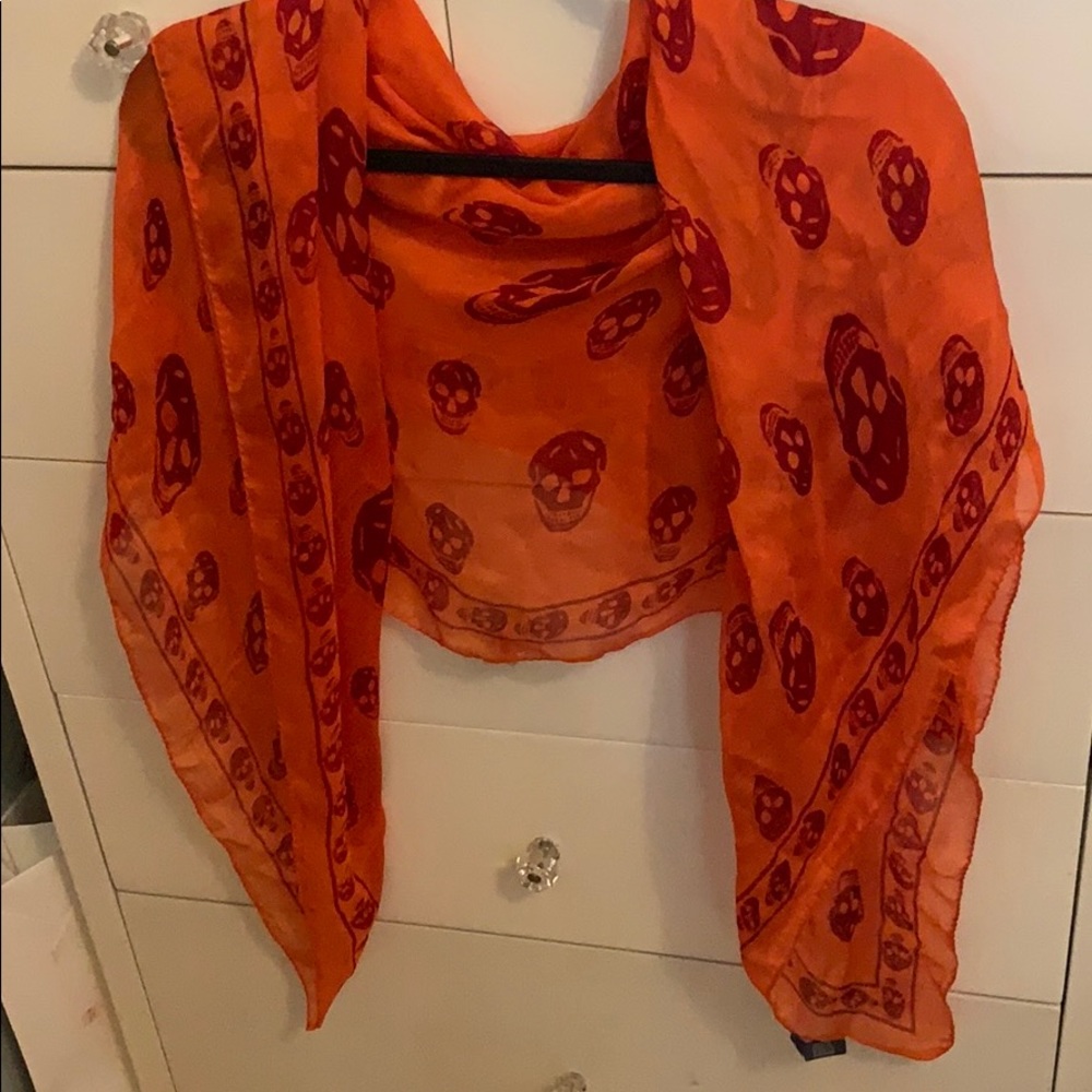 Authentic Alexander McQueen silk skull scarve